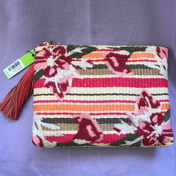 Sam Edelman Handbags - NEW SAM EDELMAN CLUTCH
